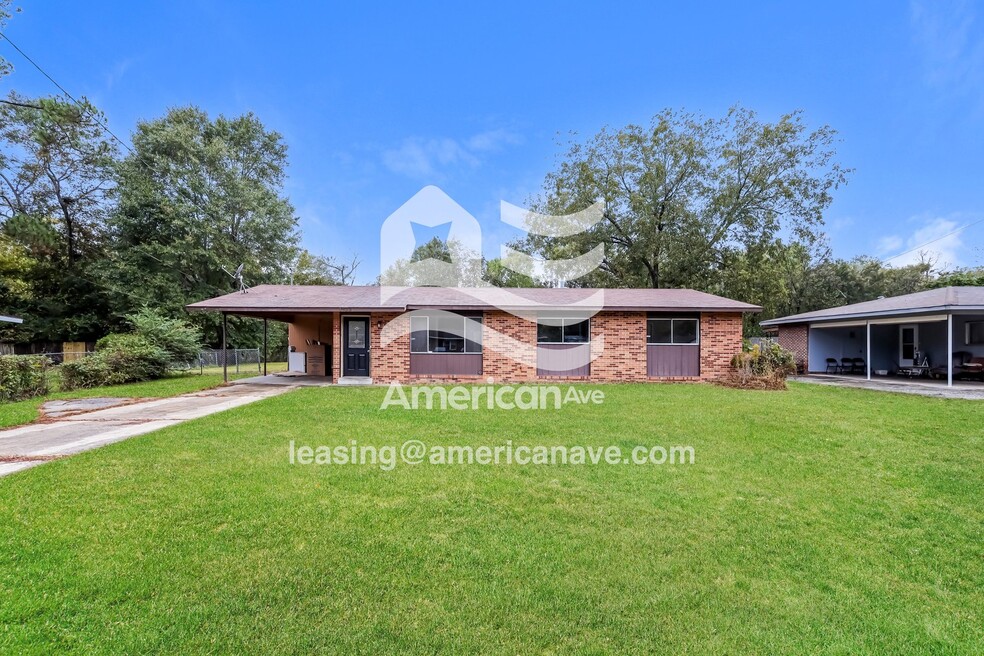 1033 Quincy Dr, Columbus, GA 31906 - photo 1