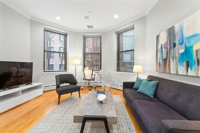 24 E 38th St unit ID1372025P, New York, NY 10016 - photo 5