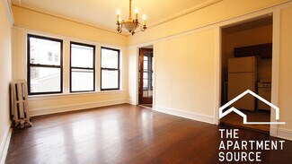 2422 N Sawyer Ave Unit 3S, Chicago, IL 60647