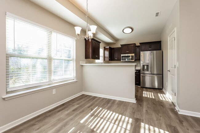 1858 Warmingfield Dr, Murfreesboro, TN 37127 - photo 6