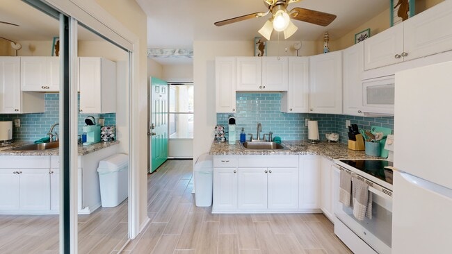 3226 Stringfellow Rd unit 202, Saint James City, FL 33956 - photo 2