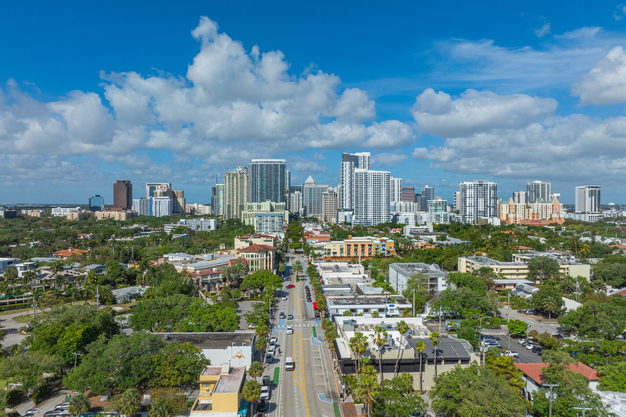 Cruise effortlessly from Las Olas Isles directly to Downtown Fort Lauderdale.