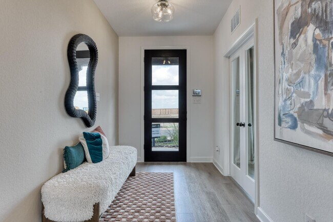 101 Yale St unit 36463806, Seguin, TX 78155 - photo 2