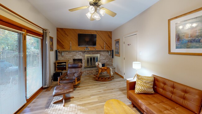 208 Morris Rd, Exton, PA 19341 - photo 3