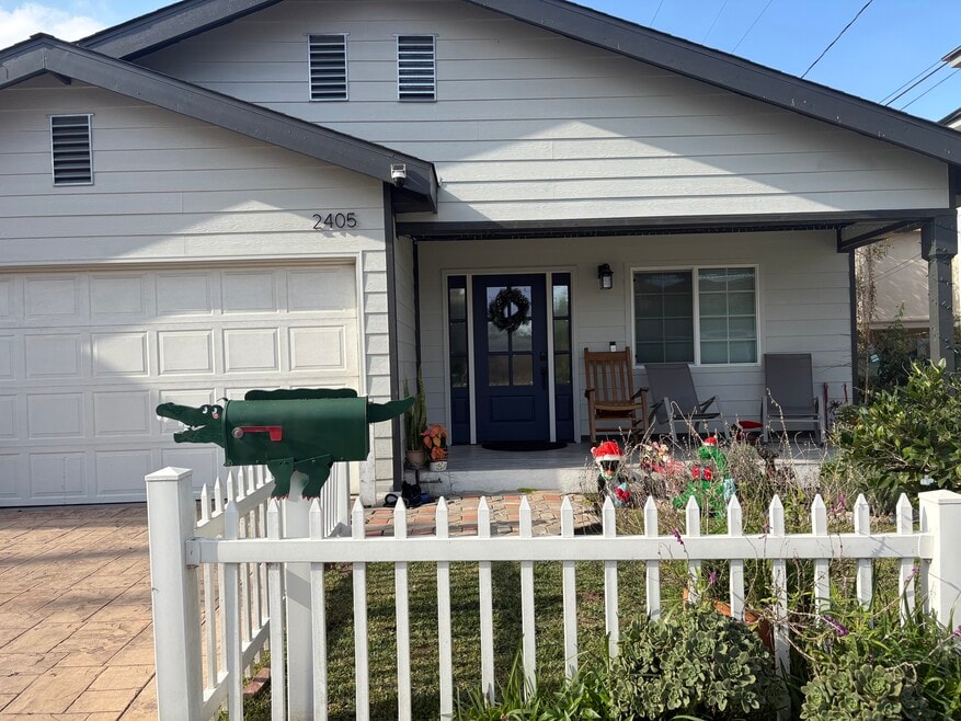 2405 Perkins Ln, Redondo Beach, CA 90278 - photo 1