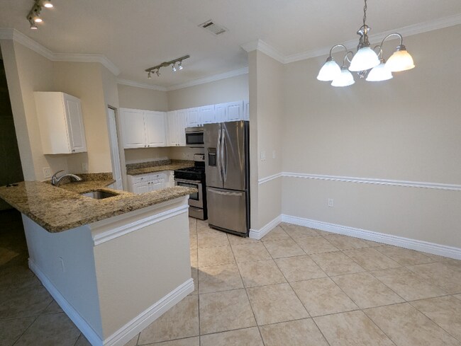2747 Via Capri unit 1131, Clearwater, FL 33764 - photo 7