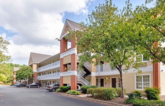 3105 Tower Blvd, Durham, NC 27707 - photo 2