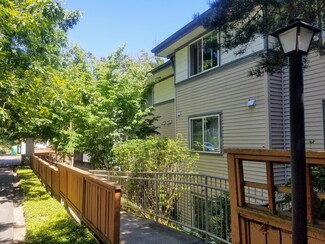 4730 21st Ave NE, Seattle, WA 98105