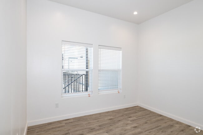 McGuffey Vistas, Las Cruces, NM 88012 - photo 6