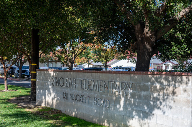 Sinclear Elementary School serves students in the Ceres community.