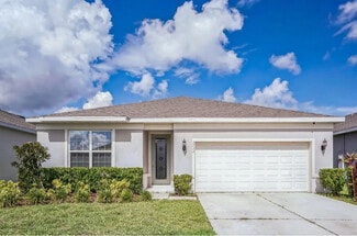 2132 Live Oak Lake Rd, St. Cloud, FL 34771