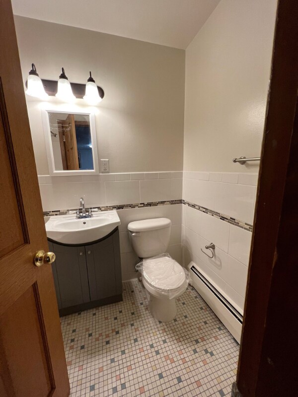 2026 Brewster St, Saint Paul, MN 55108 - photo 4