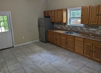 52 Terrace St, Wilkes Barre, PA 18702