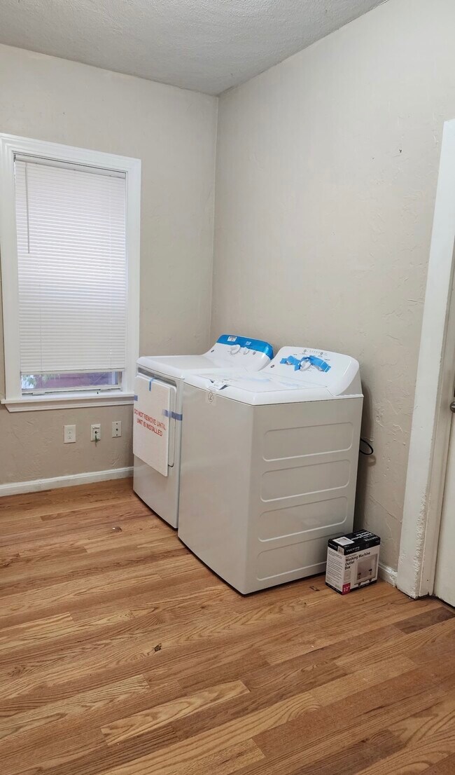 52 Deering Rd Unit 1, Boston, MA 02126