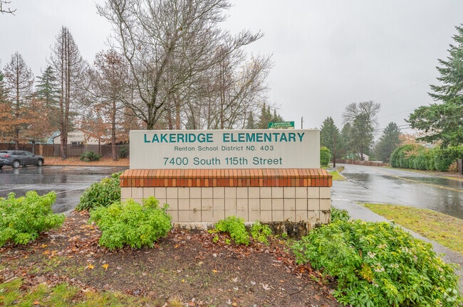Lakeridge Elementary School.