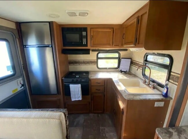 4508 N Mile 4 1 2 W, Weslaco, TX 78599 - photo 3