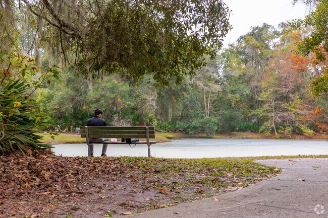 Take a seat and relax at Mandarin Park.