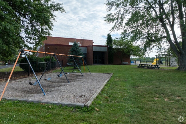 Washington Elementary School