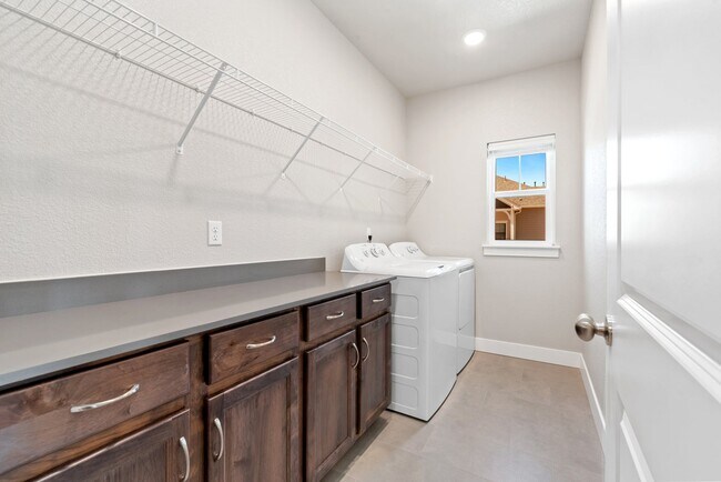 827 Schlagel St unit 36489225, Fort Collins, CO 80524 - photo 3