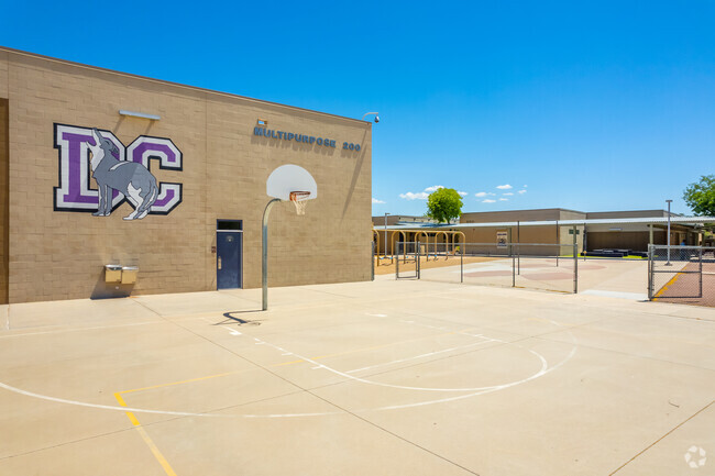 School spirit soars at Diamond Canyon Elementary in Anthem.
