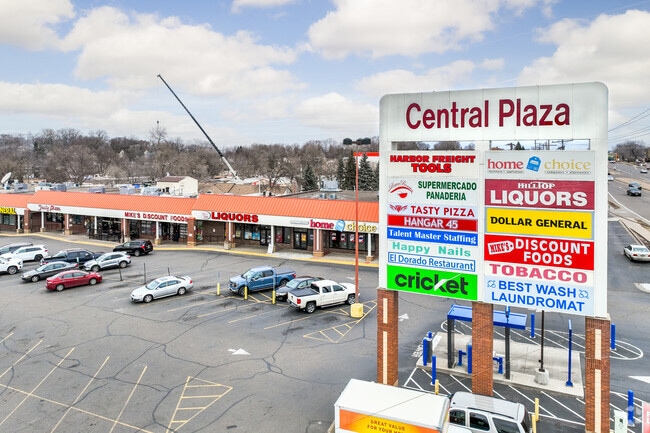 Central Plaza has many stores and restaurants for Columbia Heights residents to choose from.