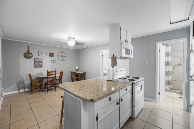 160 Grand Blvd, Mobile, AL 36607 - photo 6