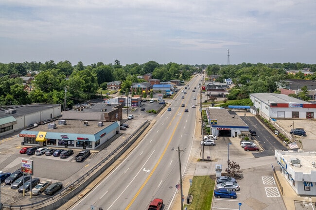 Erlanger residents can find local businesses along Dixie Highway.