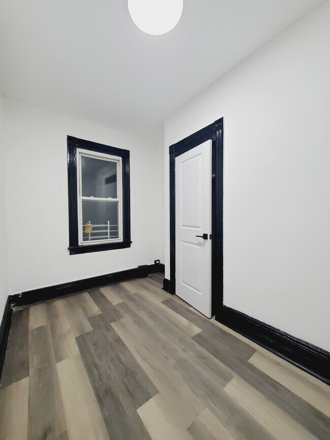 166 Cator Ave unit 2, Jersey City, NJ 07305 - photo 7