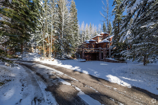 Secluded large homes offer privacy in Aspen's East End.