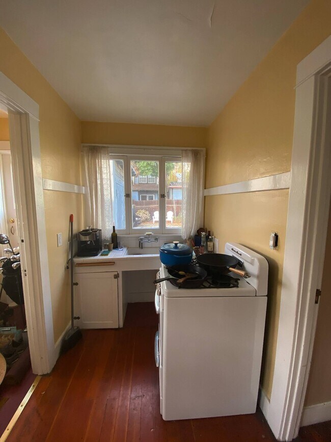 420 El Centro St unit B, South Pasadena, CA 91030 - photo 7