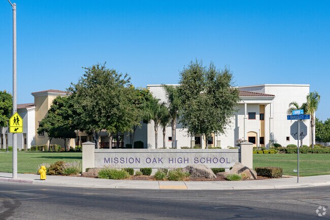 Mission Oak High School in Tulare features a large concrete sign at its entrance.