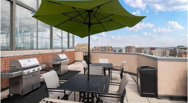 1500 S Hayes St unit ID1262306P, Arlington, VA 22202 - photo 3