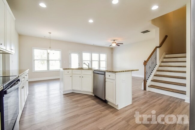 4342 Bella View Dr, Snellville, GA 30039 - photo 5