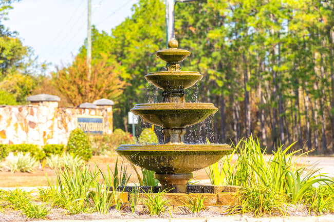 Pierce Creek has a number of quaint landscaping touches.