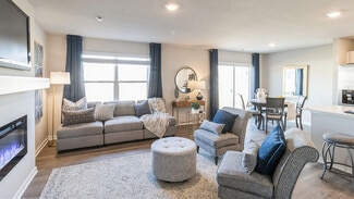 1033 Daisy Ln, Waukee, IA 50263