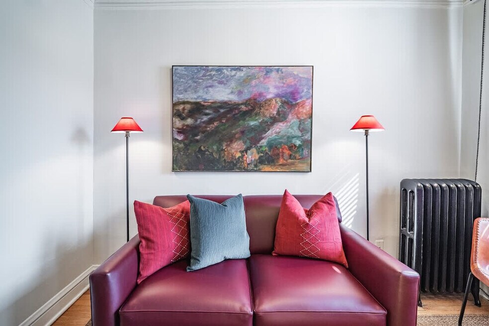 3551 N Janssen Ave unit ID1360072P, Chicago, IL 60657 - photo 1