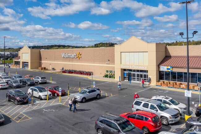 North Londonderry shoppers can head to Walmart for essentials in Londonderry Square.