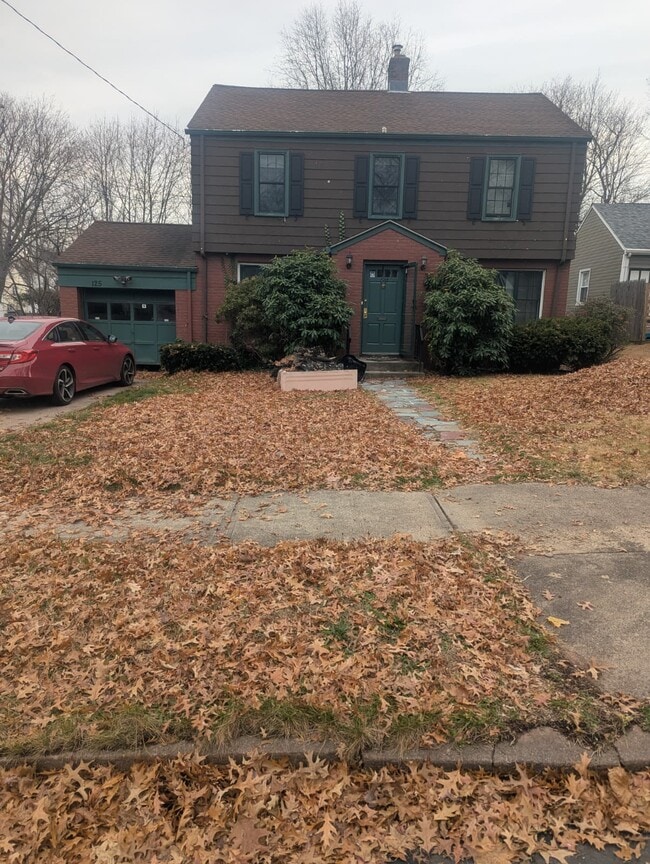 125 Stimson Rd, New Haven, CT 06511