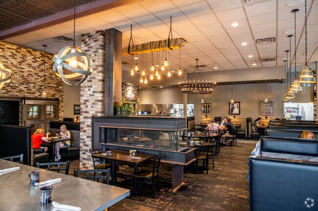 The Original Pancake House has signature pancakes & other American breakfast classics all day in a casual setting.