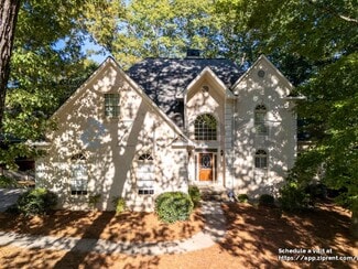 2862 Clary Hill Dr NE, Roswell, GA 30075