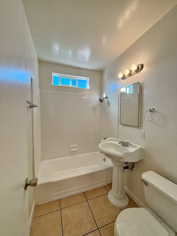 1107 W Highland St unit 8, Santa Ana, CA 92703 - photo 7