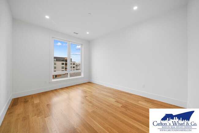 218 Old Colony Ave unit 506, Boston, MA 02127 - photo 5
