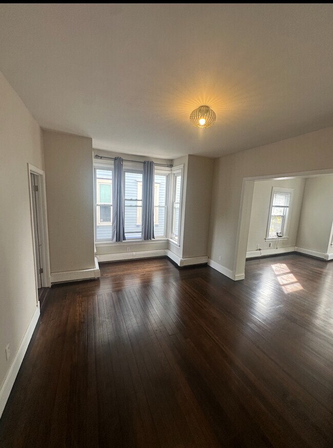113 Ring St unit 1, Providence, RI 02909 - photo 2