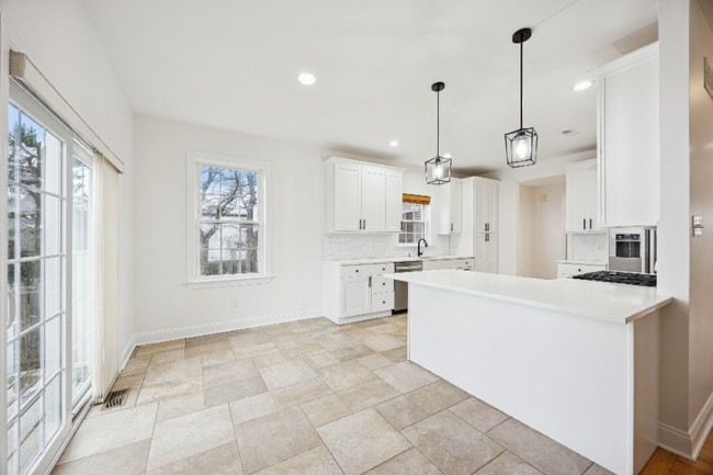 7518 Lawn St, Philadelphia, PA 19128 - photo 7