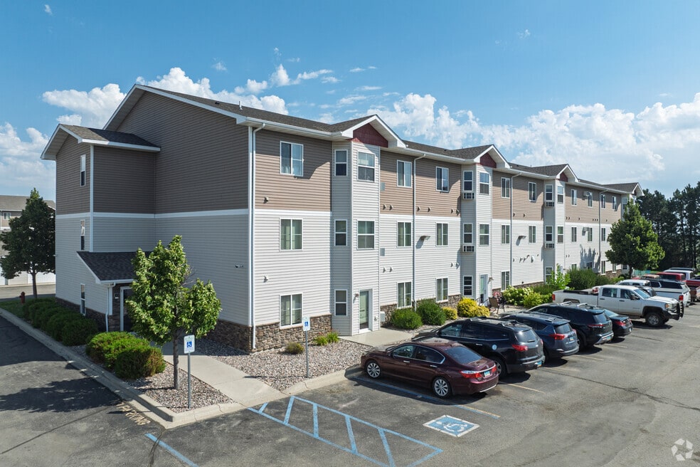 The Pines on 37th, Minot, ND 58701 - photo 3