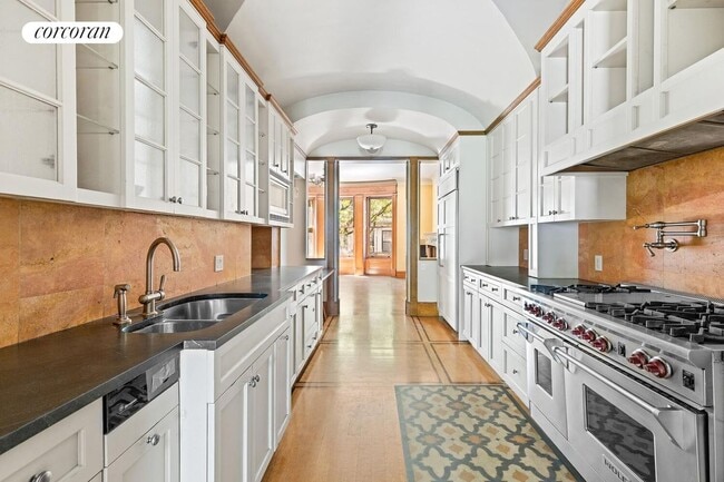 37 W 87th St, New York, NY 10024 - photo 4