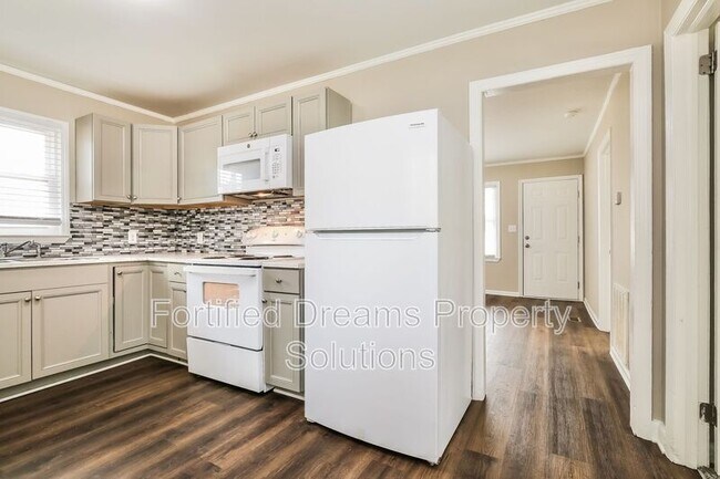 401 Hobson St, High Point, NC 27260 - photo 6