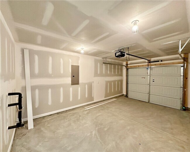 575 Seaborn Cir, Pendleton, SC 29670 - photo 4