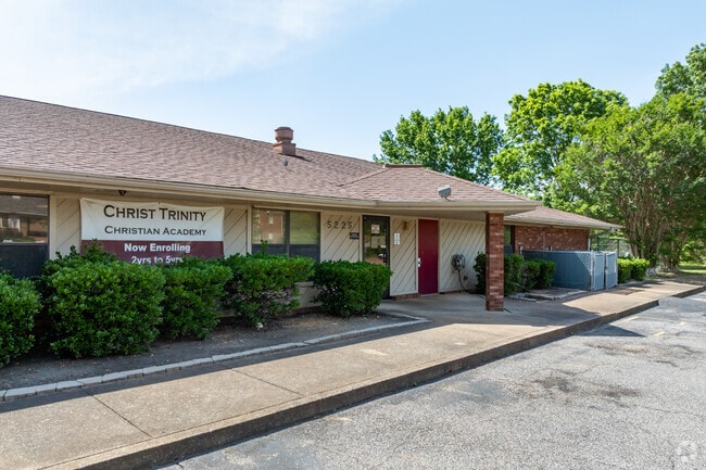 The circle drive at Christ Trinity Christian Academy make drop-off and pick-up a breeze.