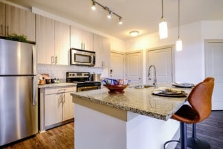 755 Braves Ave, Lawrenceville, GA 30043